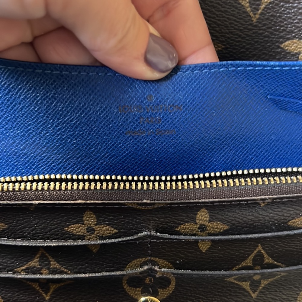 Louis Vuitton authentic long wallet - Picture 10 of 10